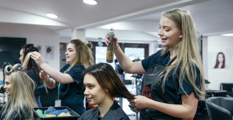 Best Beauty Parlour in Lahore